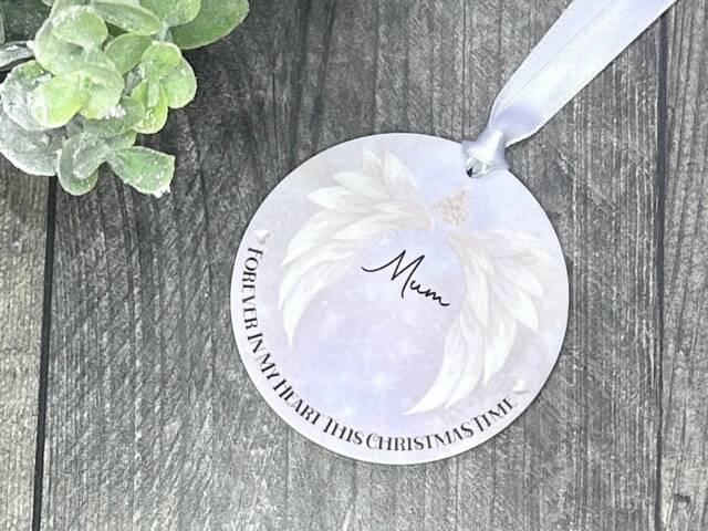 Memory in Heaven Christmas Personalised Angel Wings Dad Mum Son Daughter Gift Present Keepsake Novelty Bauble Tree Xmas