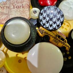 New York City ~ Button Frame in Black White & Yellow Travel Desk Photo Gift For Traveller Boho 4x6 Photo - thumbnail 3