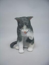 Cat Grooming(Cat Figurine - thumbnail 1