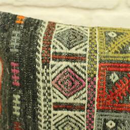 Handmade Kilim Lumbar Pillow Cover Vintage Turkish Rug - 12'' X 24'' - thumbnail 3