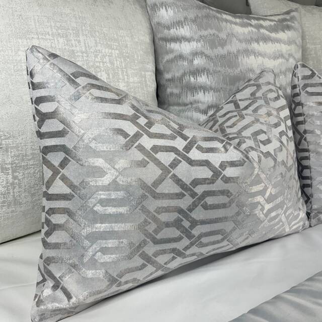 Luxurious Silver Geometric Rectangle Cushion Cover - Double-Sided Throw Pillow For Sofa & Bed Decor - image 1