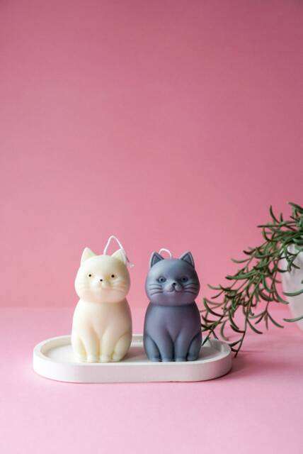 Soy Wax Cat Candle - Handmade Home Decor, Gift For Pet Lover - image 1