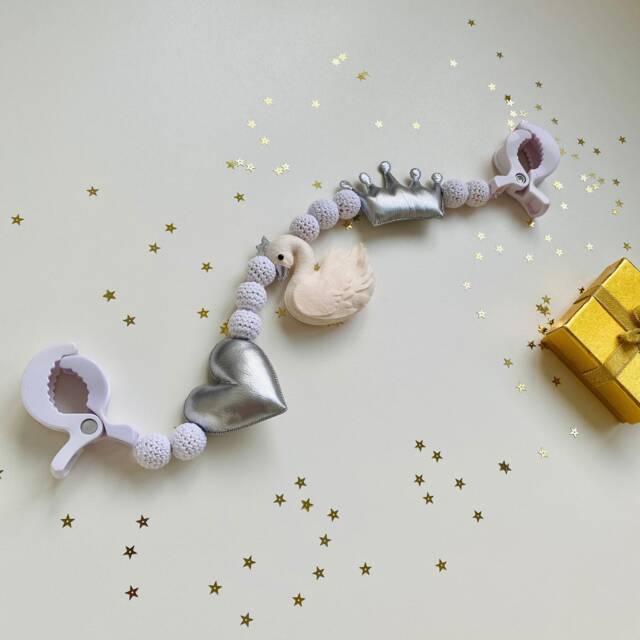 Stroller Chain With Swan, Crown & Heart, Stroller Toy, Swan Nursery, Toddler Baby Gift - image 1