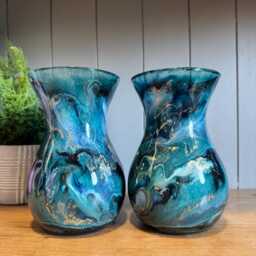 Hand Decorated 18cm Tall Blue & Teal Green Glass Vase Gold Copper Or Silver Finish - thumbnail 2