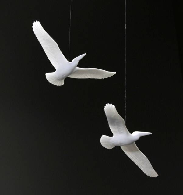 Pelican Mobile Sculpture Statue By John Perry Duo 6In Wingspan Figurine - image 1