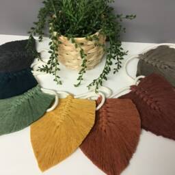 Macrame Feather Bunting - Macrame Wall Hanging Home Decor Nursery Mother's Day - thumbnail 2