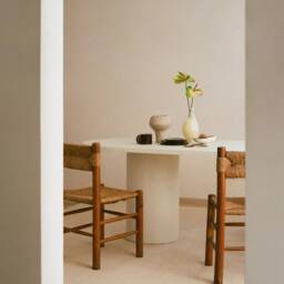 Reye Dining Table - thumbnail 3