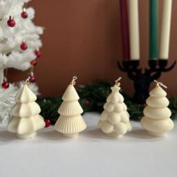 Scented Christmas Tree Candle - Soy Wax Festive Decor - thumbnail 2