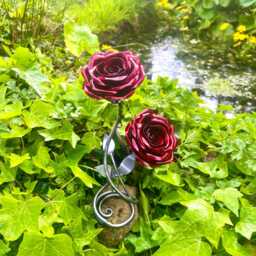 Handmade Rose Red Anniversary Metal Flower Sculpture Handcrafted Free Standing Ornament Mother's Day Gift Love Presentation Memorial - thumbnail 3