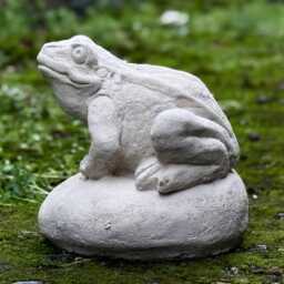 Outdoor Frog Figurine Whimsical Garden & Home Decoration Cement Sculpture Stone Animal Ornament Concrete Wild Frog Lover Gift - thumbnail 3