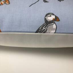 "1 X Clarke & Atlantic Puffins Powder Blue Cushion Cover 16"" 18"" 20"" 22" - thumbnail 2