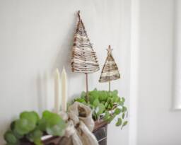 Christmas Tree Decoration , Eco Friendly, Willow Sculpture, Decorations, Free Standing Trees, Table Centrepiece, Mantle Place Deco - thumbnail 1