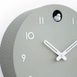 Cuckoo Clock - Linden Green With White Accessories - thumbnail 2