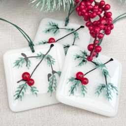 Winter Berries - Fused Glass Christmas Tree Decoration - thumbnail 2