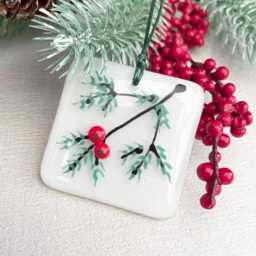 Winter Berries - Fused Glass Christmas Tree Decoration - thumbnail 1