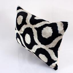 Ikat Velvet Pillow Cover, Handmade Cushion, Decorative Throw Pillow, Boho Cushion Turkish Home Decor - thumbnail 3