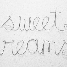 Dream Wire Word Wall Hanging Art - thumbnail 2