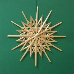 Christmas Tree Decoration - Handmade German Straw Star Ornament Design 5 - thumbnail 1
