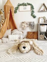 Handmade Lion Rug in Plush Faux Fur For Safari Nursery - thumbnail 1