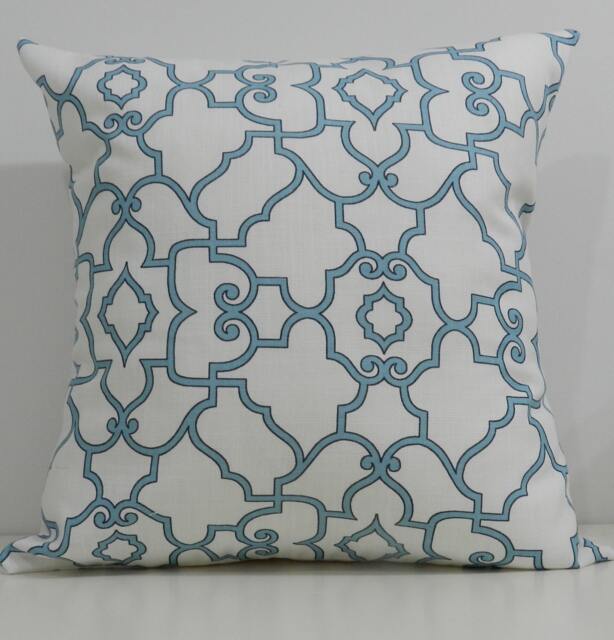 New 18x18 Inch Designer Handmade Pillow Cases in Blue & White Trellis