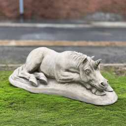 Concrete Unicorn Sculpture Stone Lying Horse Statue Outdooor Animal Figurine Cement Mythical Creature Ornament Wild Decoration Gift - thumbnail 2
