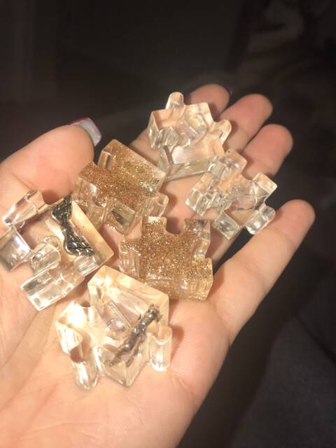 Christmas Tree Resin Decorations - image 1