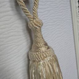 Pair Beige Ivory Organza Modern Tiebacks-Curtain Tie Backs.modern Tassel Hold Backs - thumbnail 2