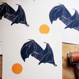 Linocut Print Bat Hunting - Original Art Print, Nature Wall Art, Limited Edition - thumbnail 3