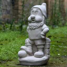 Outdoor Football Gnome Sculpture Concrete Playful Statue Fun Garden & Home Decoration For Sports Lovers Cement Yard Ornament Gift - thumbnail 2