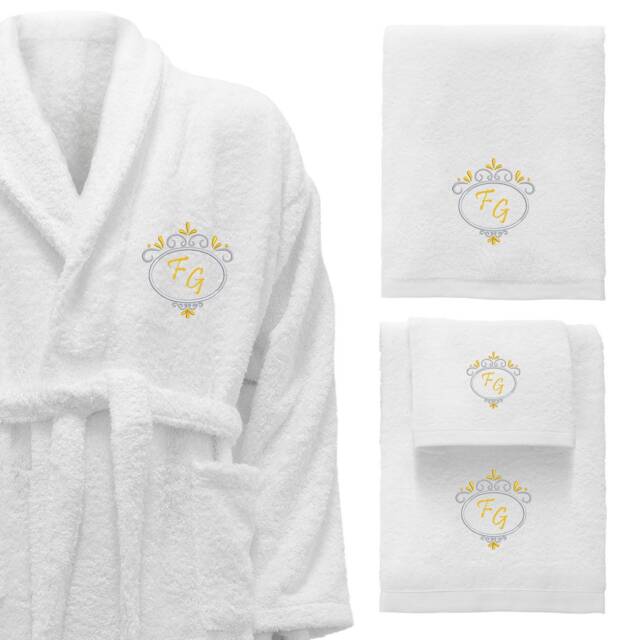 5 Hotel Edition White Set - Personalized Bathrobe, Bath Towels Ref. Deluxe - image 1