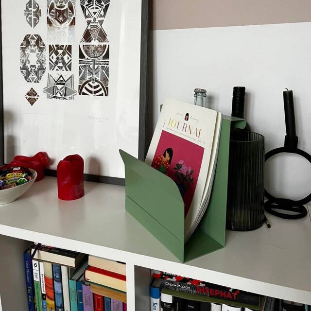 Green Metal Desk Organizer, Vertical File Holder, Modern Magazine Minimalistic Brochure Home Office Accessory - image 1