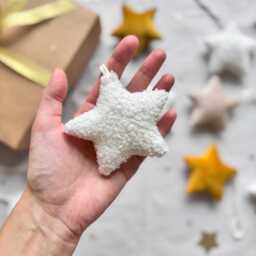 Boucle Star Ornament - Handmade Cream White Wall Hanging Decor, Sustainable Holiday Christmas Tree Toys - thumbnail 2