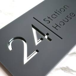 K Smart Sign - Bellissima H2 Laser Cut Matt Dark Gray Anthracite & Silver Mirror Floating House 300mm X 160mm - thumbnail 3