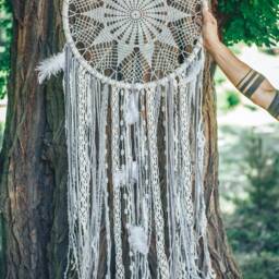 Large Dream Catcher, Crochet Doily, Boho Wall Hanging - thumbnail 2