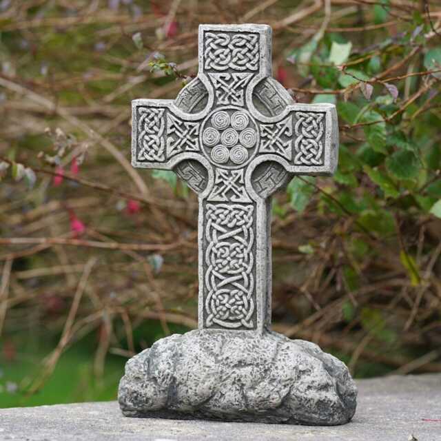 Celtic Cross Large Stone Statue W Base - Outdoor Garden Ornament British Decor - image 1