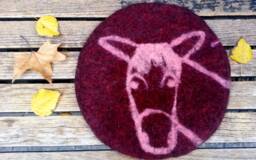 Handfelted Seat Cushion With A Donkey For Chairs, Benches, Floors - thumbnail 1