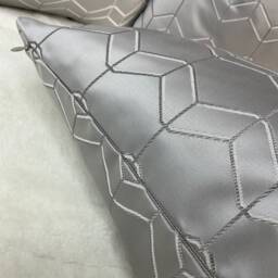 "John Lewis & Partners Filmore Fabric Cushion Cover 12"" X 20" - thumbnail 3