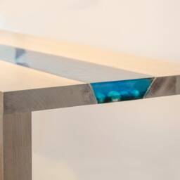River Table Blue Epoxy White Pebbles - thumbnail 3