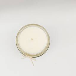 Old Bookstores - 7Oz Soy Bookish Candle. Musk - thumbnail 2
