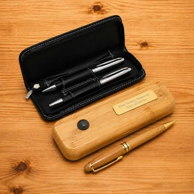Lawn Bowls Luxury Wooden Or Leatherette Pen Case With Matching Free Engraving Bowling Green Gift - image 1