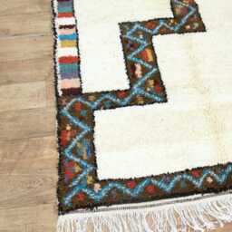 Handmade Berber Wool Rug - White Geometric Moroccan Decor - thumbnail 3