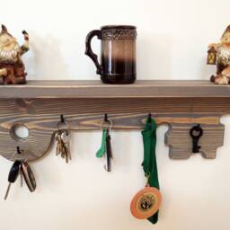 Small Rustic Shelf Wood Key Holder Floating Key Hanger Farmhouse Wooden Wall Rack Distressed Wooden Medal - thumbnail 2