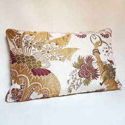 Decorative Throw Pillow Cover Silk Brocade Rubelli Fabric Gold Pantalon Pattern - Made in Italy - thumbnail 2