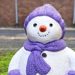 Cute Snowman Figurine Handmade Concrete Winter Sculpture Stone Festive Outdoor Ornament Frosty Statue Front Door Decoration Gift - thumbnail 2