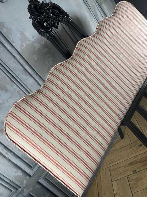 Scalloped Headboard Choice Of Fittings & Hendrick Stripe Fabrics - image 1