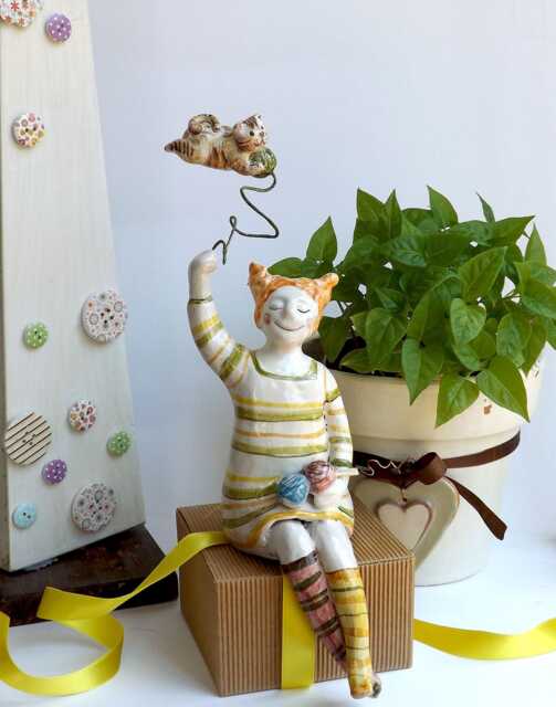"The ""Dreamy Girl""-Dg/01A Ragazza Che Lavora A Maglia E Gatto ""Volante" - image 1