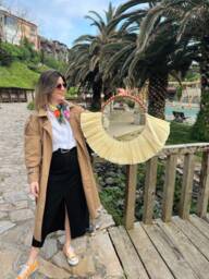 Raffia Sunburst Mirror, Coastal Boho Wall Decor - thumbnail 1