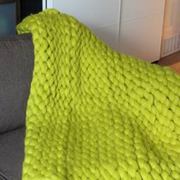 Chunky Knit Blanket/ Arm Knitted Super Soft 100% Merino Wool Throw/ Giant Blanket - thumbnail 2