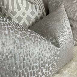 "Antelope Luxury Textured Rectangle Cushion Pillow Cover 12""x20" - thumbnail 3