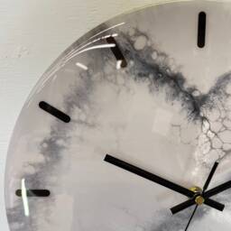 33cm Grey White & Black Abstract Modern Resin Wall Clock, Unusual Decor, Unique Clocks - thumbnail 3